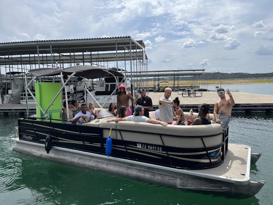 Beautiful Black Bentley 240 Pontoon for 15 Guests on Lake Travis