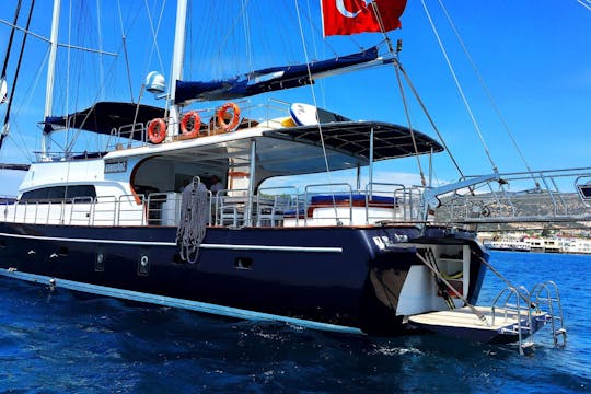 BYF1-521 Yacht de luxe de 30 mètres et 6 cabines