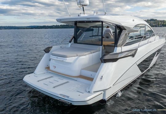 Beneteau Gran Turismo 45 Motor Yacht Rental in Cote d'Azur, France