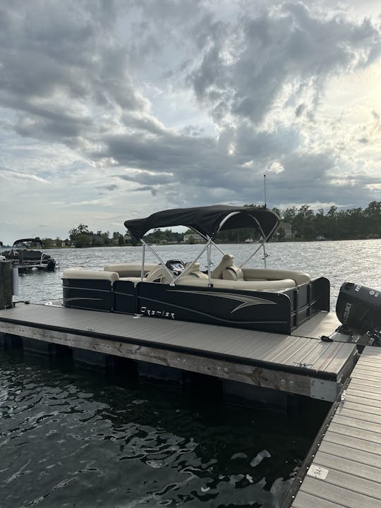 2023 Premier Pontoon on Lake Murray