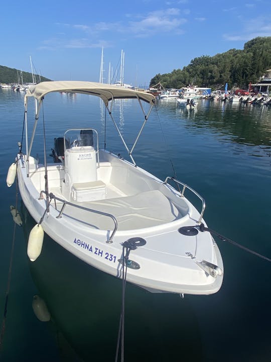 Rent this Powerboat for 5 People in Sivota