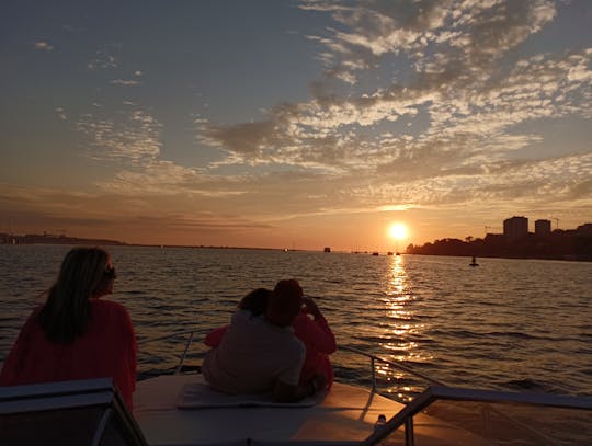 Tour privado a 6 puentes y al Duero, opción de puesta de sol de 2 horas, precio grupal de hasta 6 píxeles