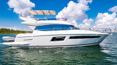 52ft Prestige Yachts 500 Fly luxury cruise in the Miami Intracoastal