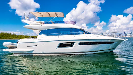 Prestige Yachts 500 Fly 52ft luxury cruise in the Miami Intracoastal