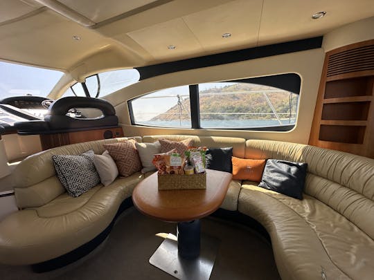 Location de yacht de luxe Azimut 46