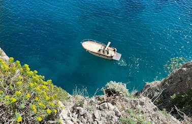 Tour in gozzo,escursioni a Capri e costiera Amalfitana 