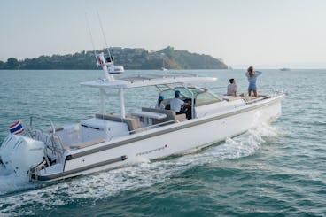 Axopar 37 Powerboat in Phuket / 6 guests