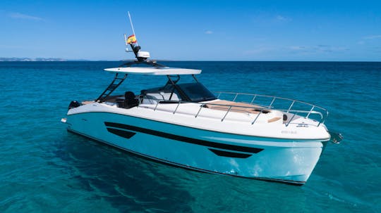 Oferta da semana! 38' Oryx Yacht para Alugar em Ibiza, Espanha.