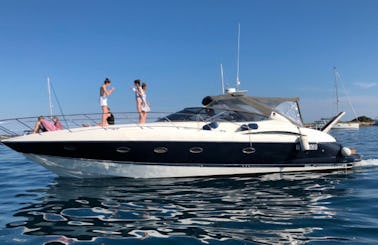 Sunseeker Camargue 44 Motor Yacht Rental in Saint-Tropez