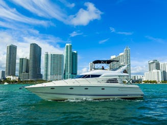 Iate Sunseeker de 50 pés | Miami Beach | Tudo incluído e sem taxas ocultas
