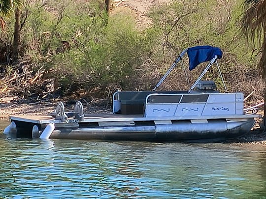 Hava-Cabana Party Barge on Lake Havasu
