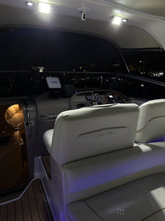 Yacht SeaRay de luxe de 38 pieds à Marina Del Rey