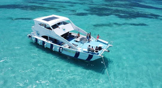 Ultimate Party with Luxury Yacht Charter for Up to 80 Guests!