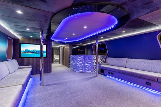 Luxury party Yacht 125ft capacity 90 guest in Dubai Marina