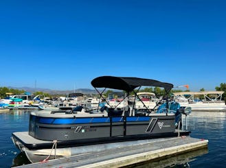 Pontoon Boat Viaggio Lago L22U Rental in Loveland, Colorado