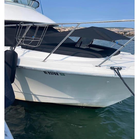 30ft Bayliner Yacth Rent in Boston Ma