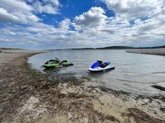 Location de jet-skis avec service complet à Canyon Lake et LBJ Lake