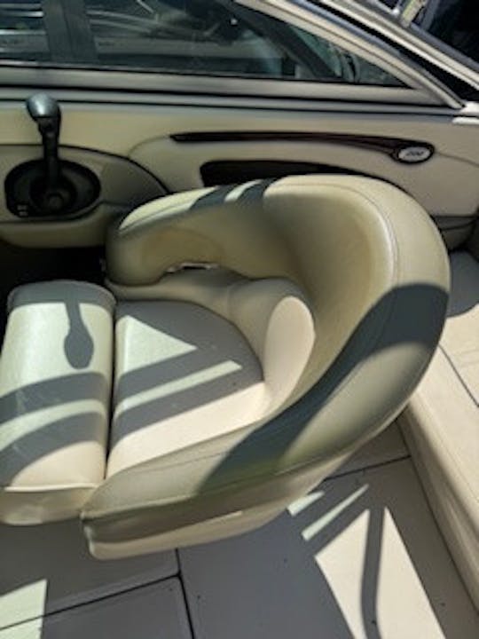 Poderoso Sea Ray Select 200 com torre para alugar em Jackson Lake