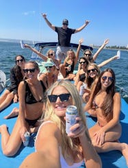 40' Cruisers Yacht! Sounds System! Bathroom! Large Floatie! Paddle Board!