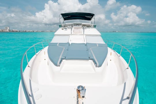 Flybridge de 51 pieds+jet ski (1h) +gonflable géant