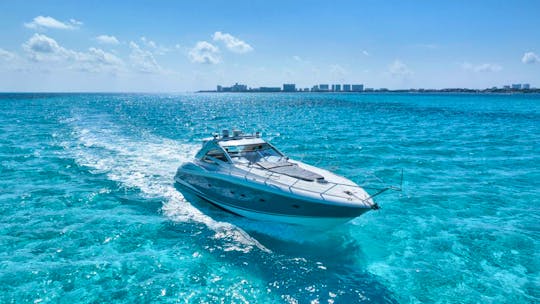 Luxury 53 ft Yacht Available in Cancun and Isla Mujeres 