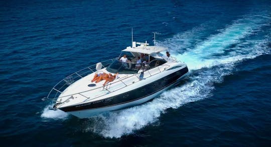 Aluguer de iates de luxo Sunseeker Camargue 50
