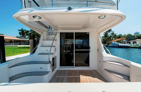 50' SeaRay Flybridge Yacht With Panoramic Views in Miami