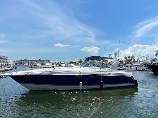 Luxury Formula 44 Yacht in Puerto Vallarta