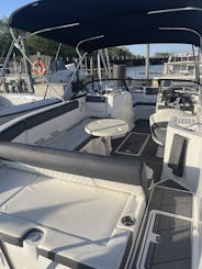 Le bateau de fête à 6 passagers le plus propre de DMV