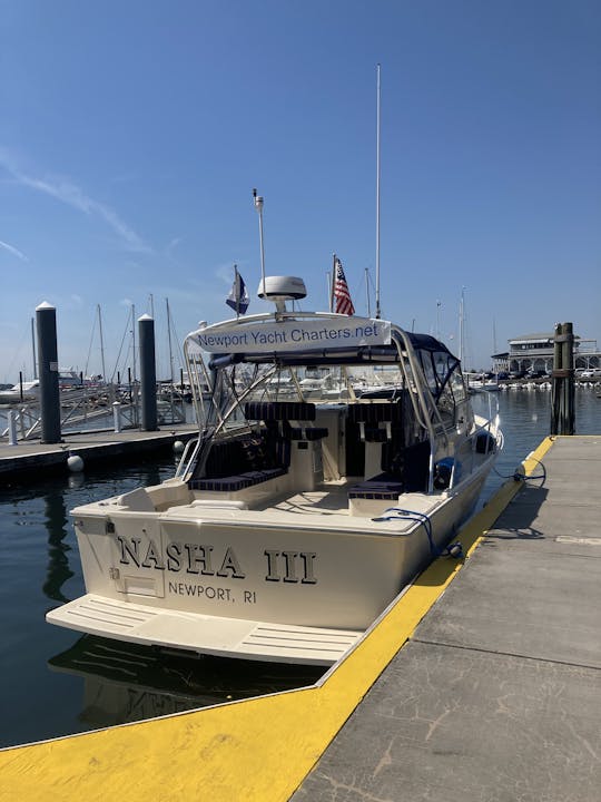 34' Mainship Pilot Power Boat for charter with Captain in Newport, Rhode Island