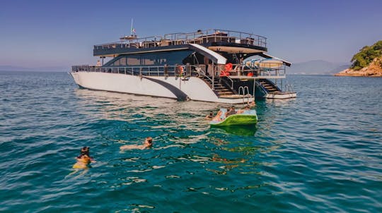 Luxury 100' Mega Yacht Charter Puerto Vallarta