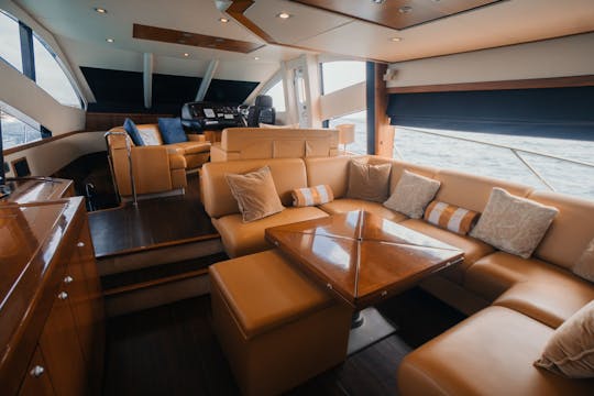 Yacht de luxe Sunseeker Manhattan 64' au Mexique