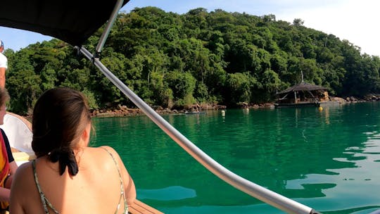 Lancha disponível para alugar em Ilha Grande, Rio de janeiro, Brasil