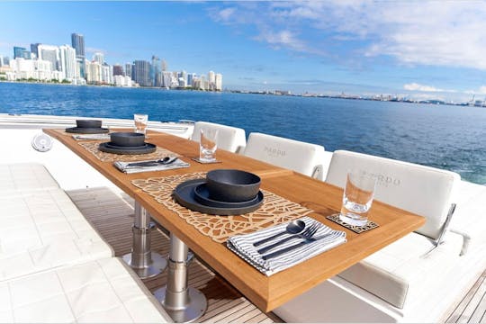 Pardo 43ft, o iate perfeito para Miami