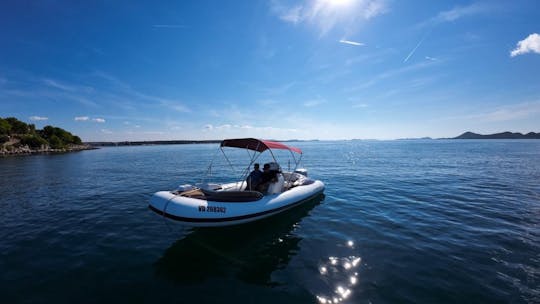 RIB with 150HP engine in Sveti Filip i Jakov