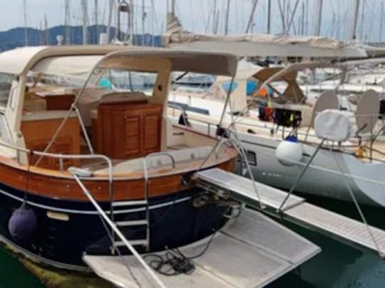 De Sorrente à Capri et à la côte amalfitaine avec Aprea Mare 30 ouvert