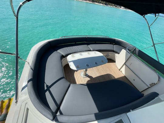 Flybridge Azimut de 70 pieds à Cancún 