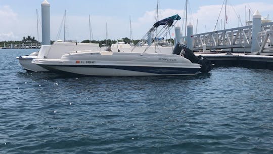 Rent Starcraft 21' Deck Boat in Riviera Beach