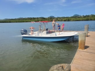  Charters de pêche et visites panoramiques !