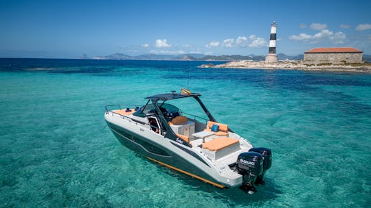 FIM Regina 340 Motor Yacht Rental in Eivissa, Illes Balears 