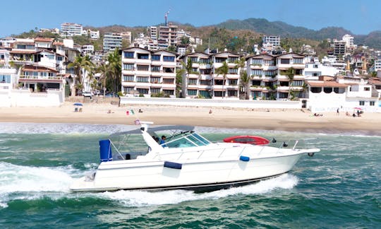 40´ Yacht Puerto Vallarta