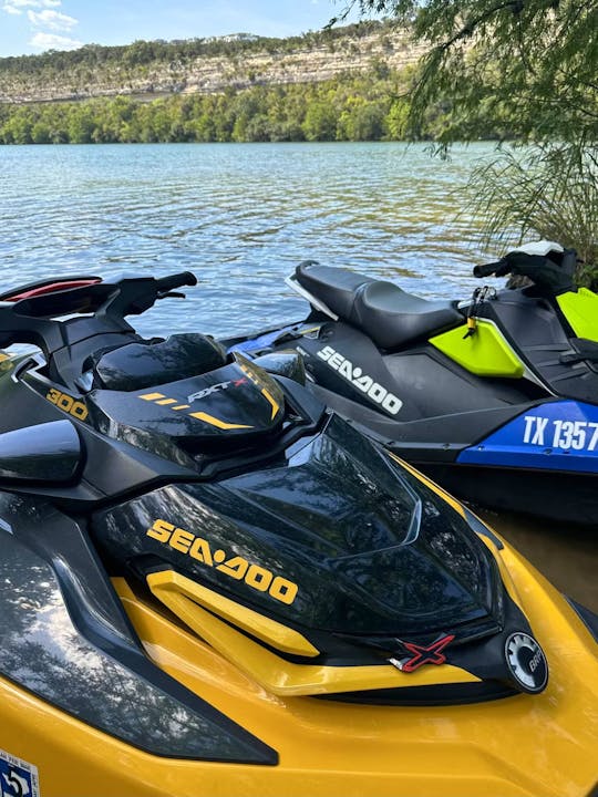 2021 Seadoo RXT 300 on Lake Travis