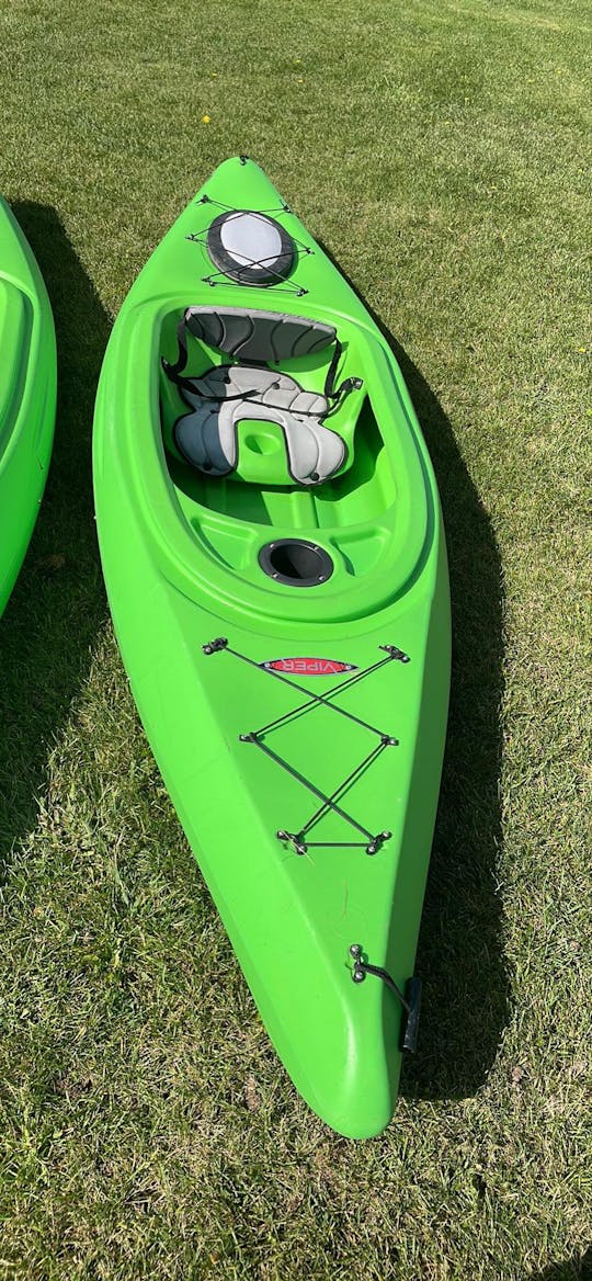 10' Kayaks for Rent (Daily or Hourly)