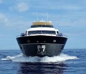 Faites l'expérience d'une croisière en yacht de luxe à San Jose del Cabo