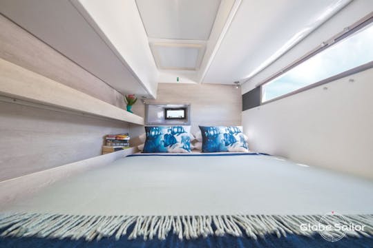 Luxurious 40ft Leopard Catamaran - Captain Included