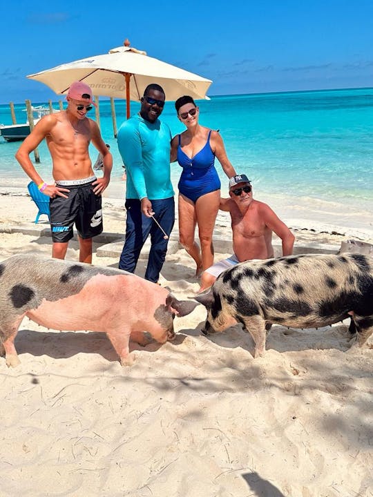 Nassau: Swimming Pigs, Snorkeling, Island Hopping, Private Boat Tour