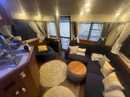 Comfortable cruiser on San Francisco Bay