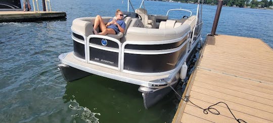 2022 Premier 23ft Sunsation Tritoon with Yamaha 150 engine