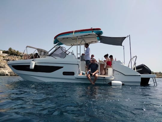 Luxury Day Charter on 2024 Flyer 9 Motor Yacht