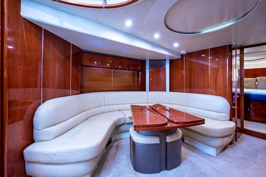 Luxurious VIP 65 Footer Fairline